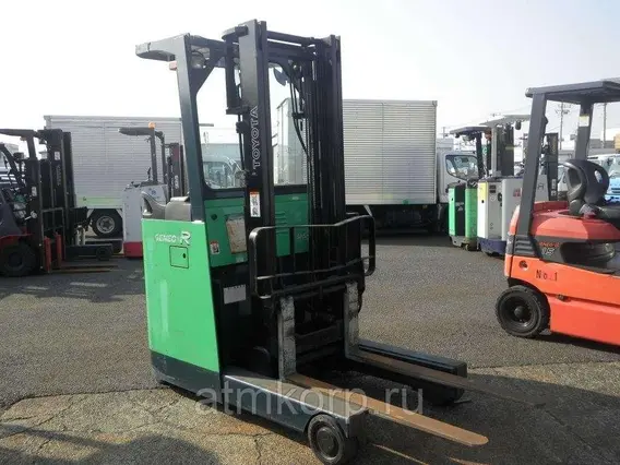 Штабелер Toyota 7FBR18  б/у