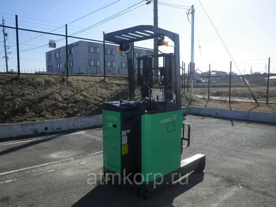 Штабелер Toyota 7FBR13  б/у фото 6