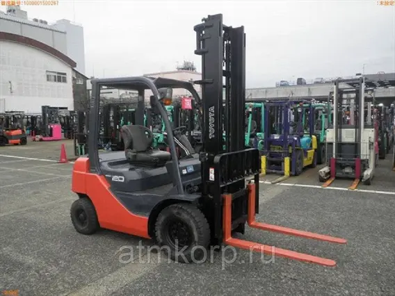 Вилочный погрузчик Toyota 02-8FD20  б/у