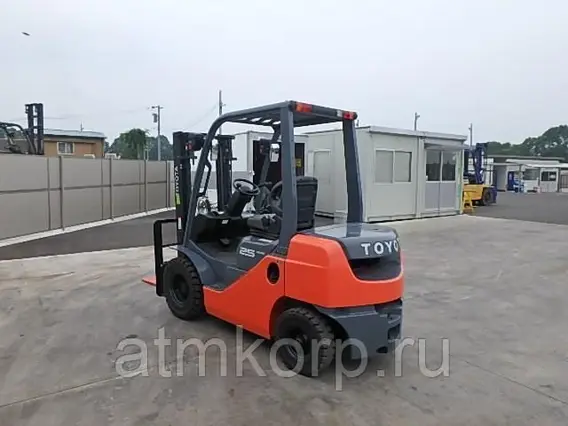 Вилочный погрузчик Toyota FORKLIFT 50-8FD25  б/у фото 4