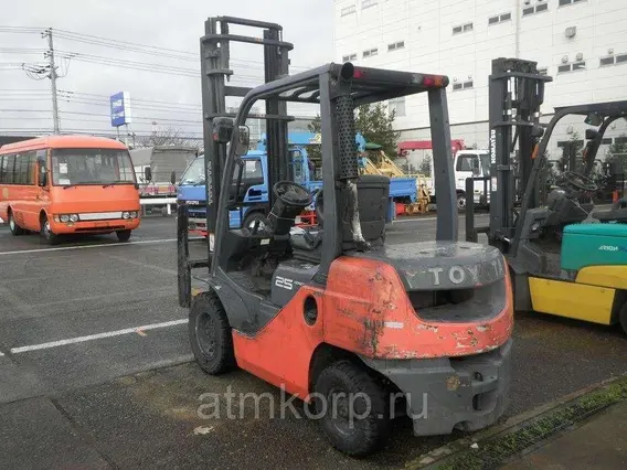 Вилочный погрузчик Toyota FORKLIFT 02-8FD25  б/у фото 2
