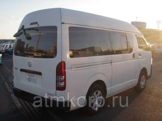 Микроавтобус Toyota HIACE VAN б/у