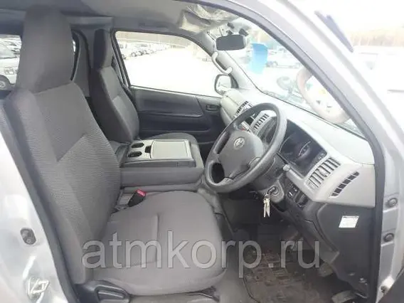 Микроавтобус Toyota HIACE VAN б/у фото 5