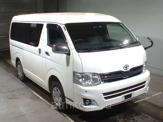 Микроавтобус Toyota HIACE VAN  б/у