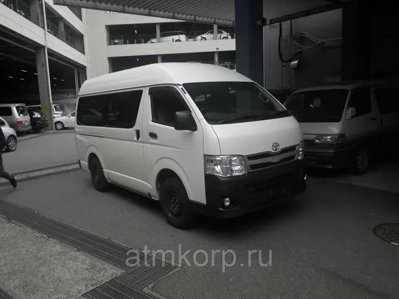 Микроавтобус Toyota HIACE VAN  б/у