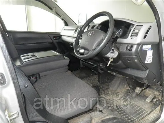 Микроавтобус Toyota HIACE VAN  б/у фото 4