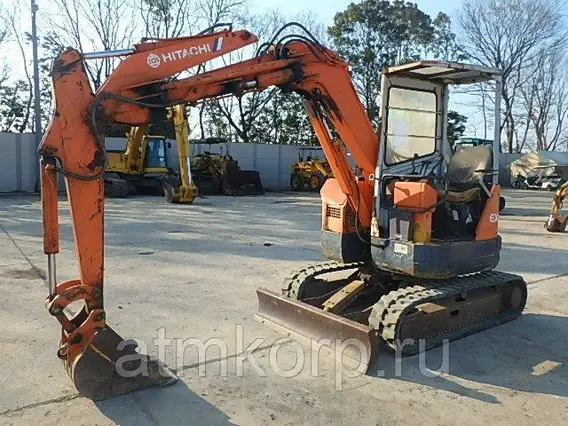 Экскаватор Hitachi EX40 б/у