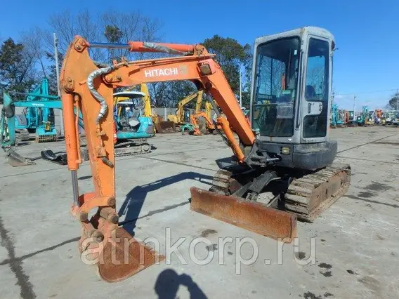 Экскаватор Hitachi ZX30U  б/у