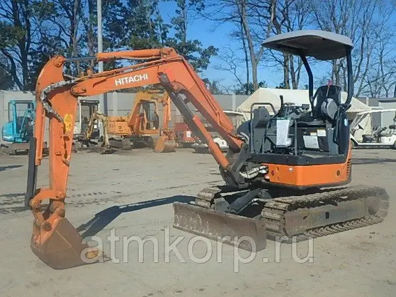 Экскаватор Hitachi ZX30U б/у