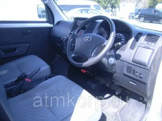 Тентованный грузовик Toyota LITE ACE  б/у фото 4