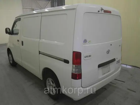 Автофургон Toyota LITEACE VAN  б/у фото 2
