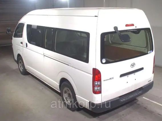 Микроавтобус Toyota REGIUS ACE б/у фото 2