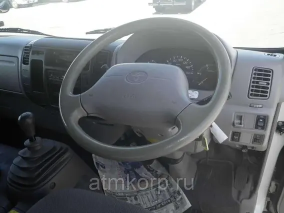 Тентованный грузовик Toyota TOYOACE б/у фото 8