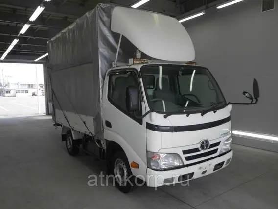 Тентованный грузовик Toyota TOYOACE б/у