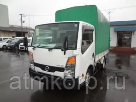 Тентованный грузовик Nissan Atlas б/у