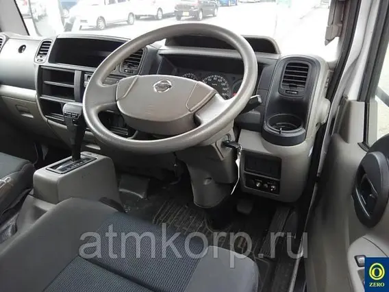 Изотермический фургон Nissan Atlas б/у фото 5