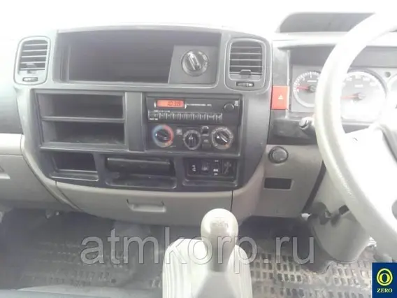 Изотермический фургон Nissan Atlas б/у фото 6