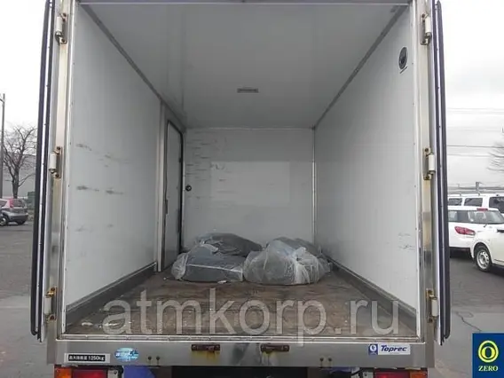 Изотермический фургон Nissan Atlas б/у фото 8
