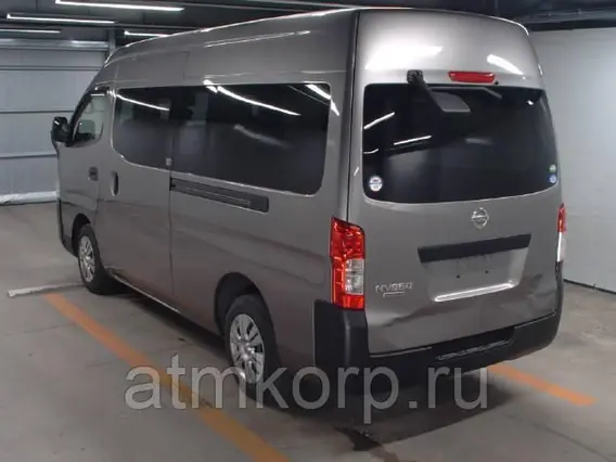 Микроавтобус Nissan Caravan  б/у фото 2
