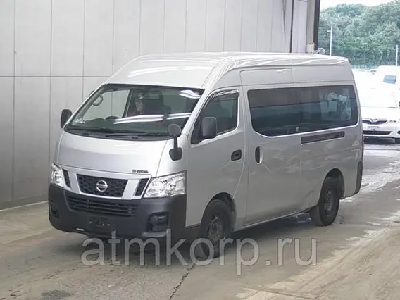 Микроавтобус Nissan Caravan  б/у