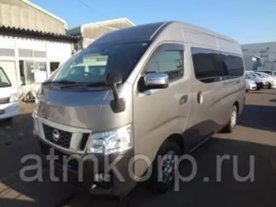 Микроавтобус Nissan Caravan  б/у