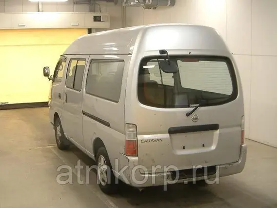 Микроавтобус Nissan Caravan  б/у фото 2