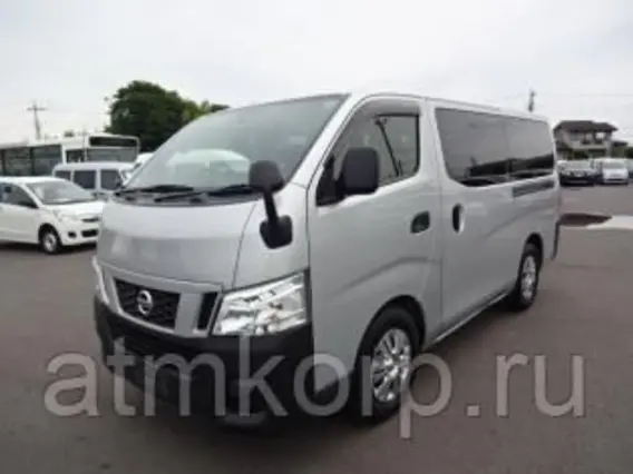 Микроавтобус Nissan Caravan  б/у