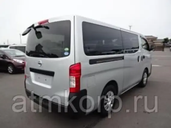 Микроавтобус Nissan Caravan  б/у фото 2