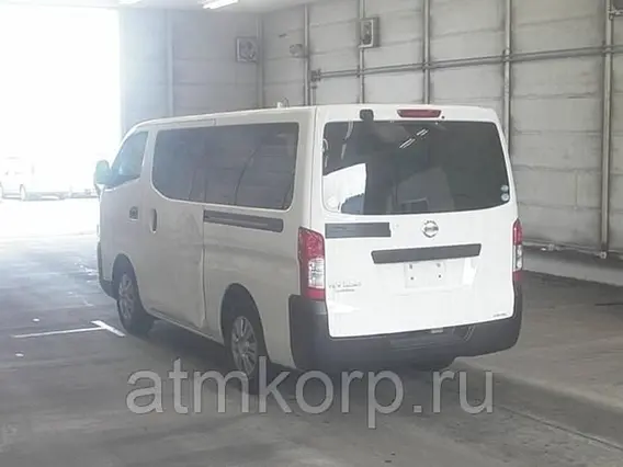 Микроавтобус Nissan Caravan  б/у фото 2