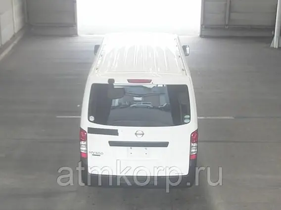 Микроавтобус Nissan Caravan  б/у фото 3