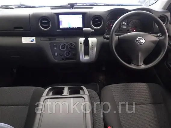 Микроавтобус Nissan Caravan  б/у фото 4
