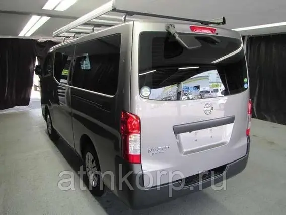 Микроавтобус Nissan Caravan  б/у фото 2