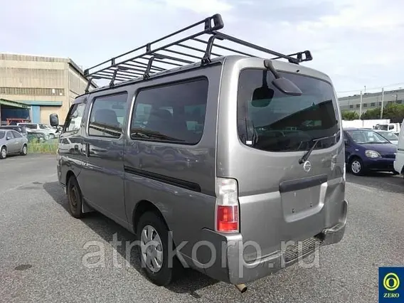 Микроавтобус Nissan Caravan  б/у фото 2