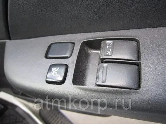 Микроавтобус Nissan Caravan б/у фото 6