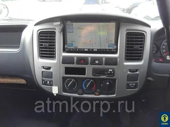 Микроавтобус Nissan Caravan б/у фото 6
