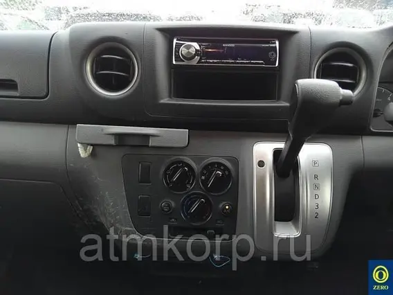 Микроавтобус Nissan Caravan  б/у фото 6