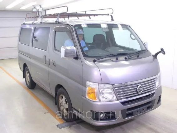 Микроавтобус Nissan Caravan  б/у