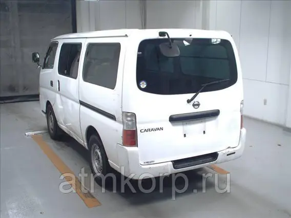 Микроавтобус Nissan Caravan  б/у фото 3