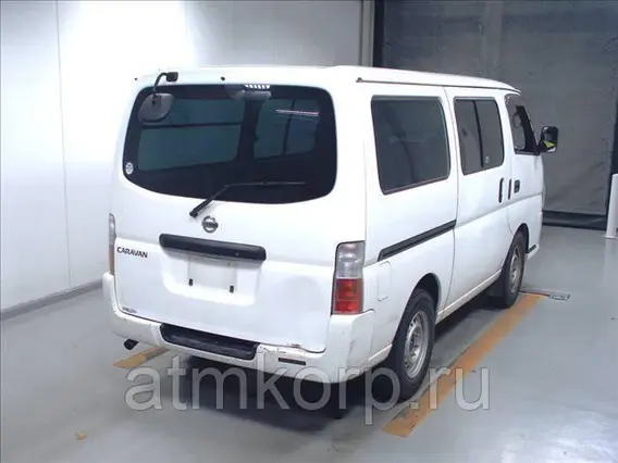 Микроавтобус Nissan Caravan  б/у фото 4