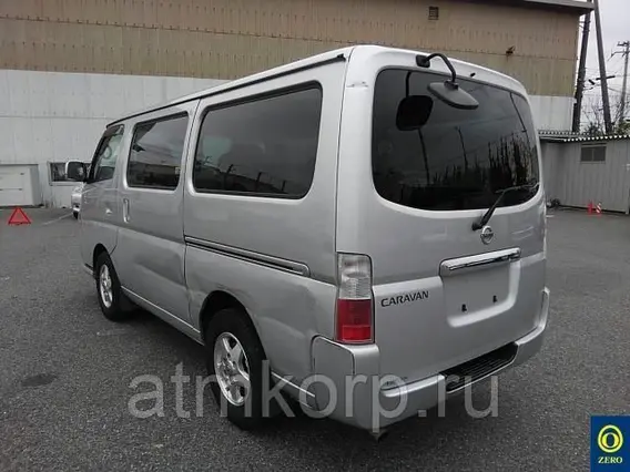 Микроавтобус Nissan Caravan  б/у фото 2