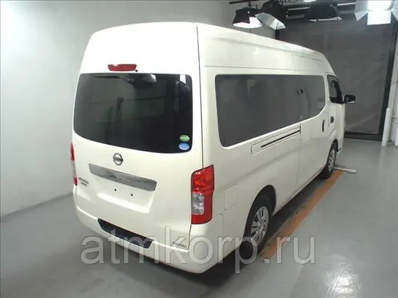 Микроавтобус Nissan Caravan  б/у фото 4