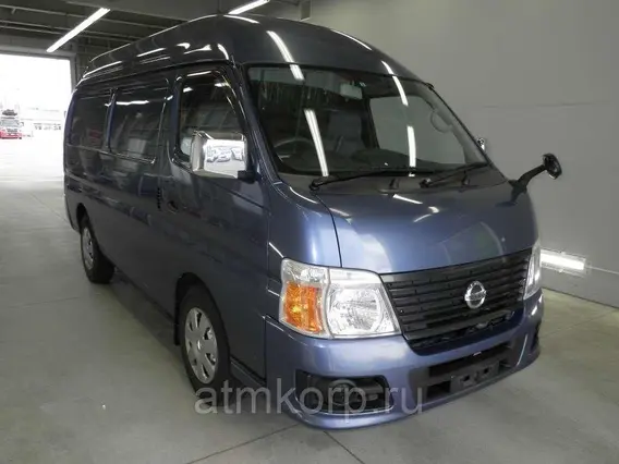 Микроавтобус Nissan Caravan б/у