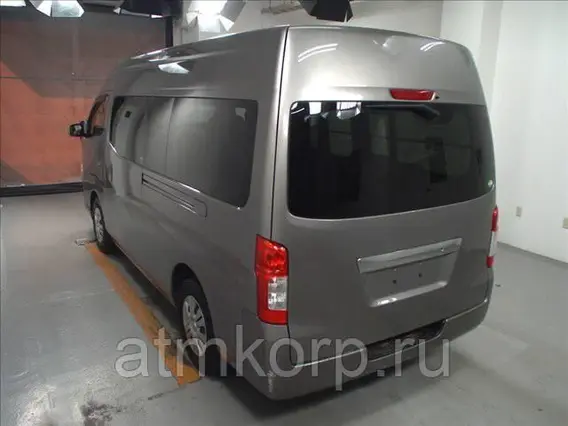 Микроавтобус Nissan Caravan  б/у фото 2