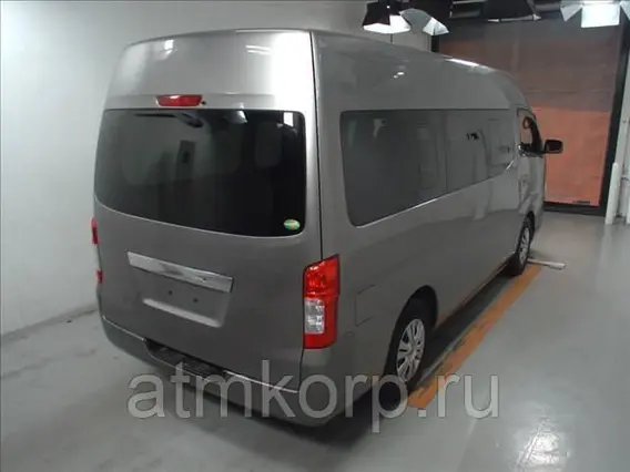 Микроавтобус Nissan Caravan  б/у фото 4