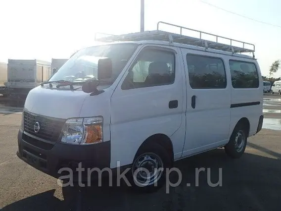 Микроавтобус Nissan Caravan  б/у фото 2