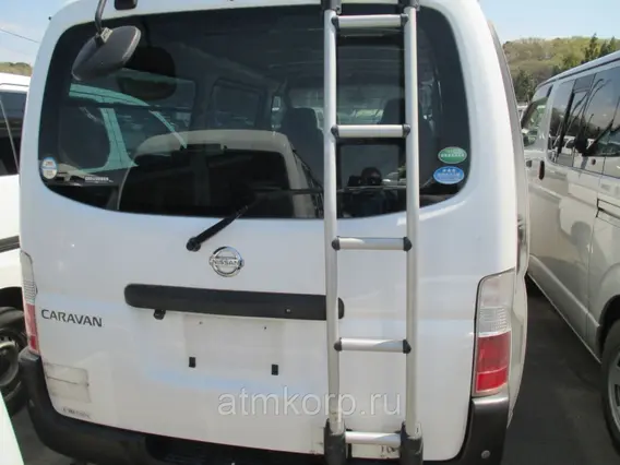 Микроавтобус Nissan Caravan  б/у фото 9