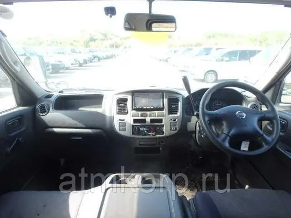 Автофургон Nissan Caravan  б/у фото 4