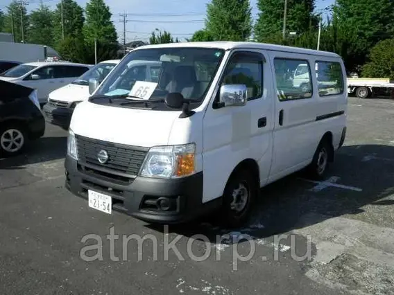 Микроавтобус Nissan Caravan  б/у фото 3