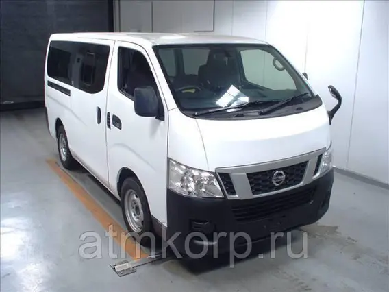Микроавтобус Nissan Caravan  б/у