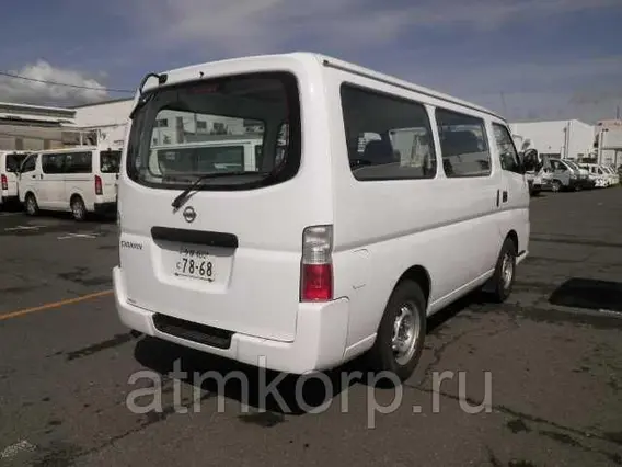 Микроавтобус Nissan Caravan  б/у фото 2